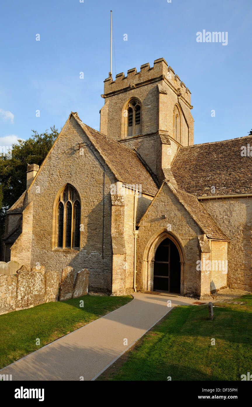 San Kenelm la Chiesa, Minster Lovell, Oxfordshire Foto Stock