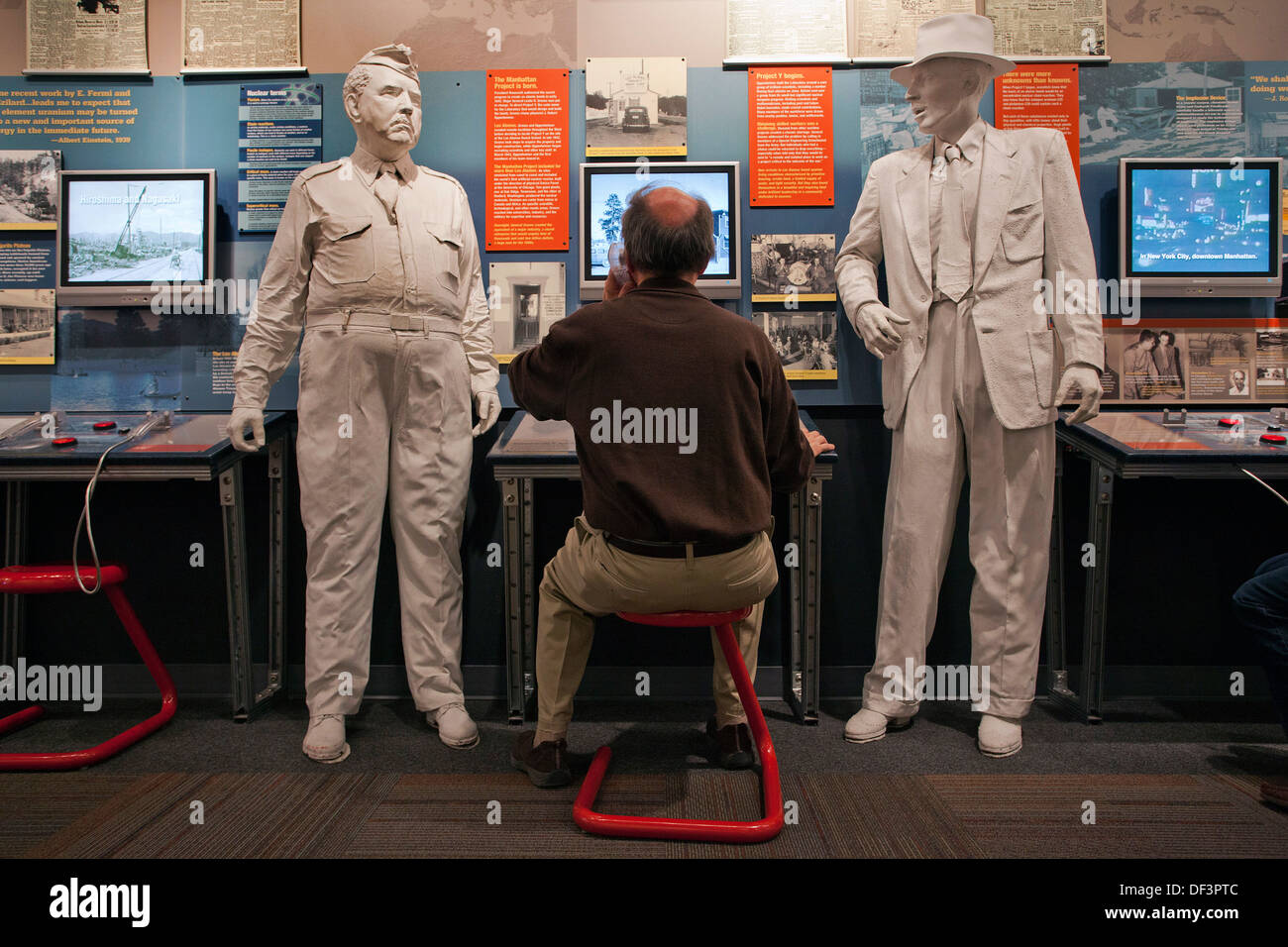 Visualizzare circa il progetto Manhattan in Bradbury Science Museum di Los Alamos, Nuovo Messico. Foto Stock