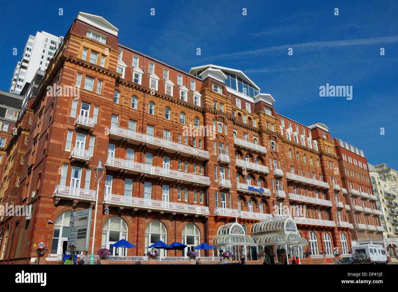 Brighton, East Sussex, Inghilterra, Regno Unito. Hilton Brighton Metropole Hotel Foto Stock