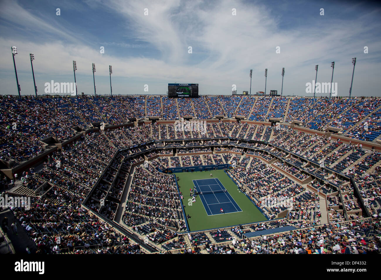 L'Arthur Ashe Stadium a Billie Jean King National Tennis Center durante il 2013 US Open Tennis Championships Foto Stock