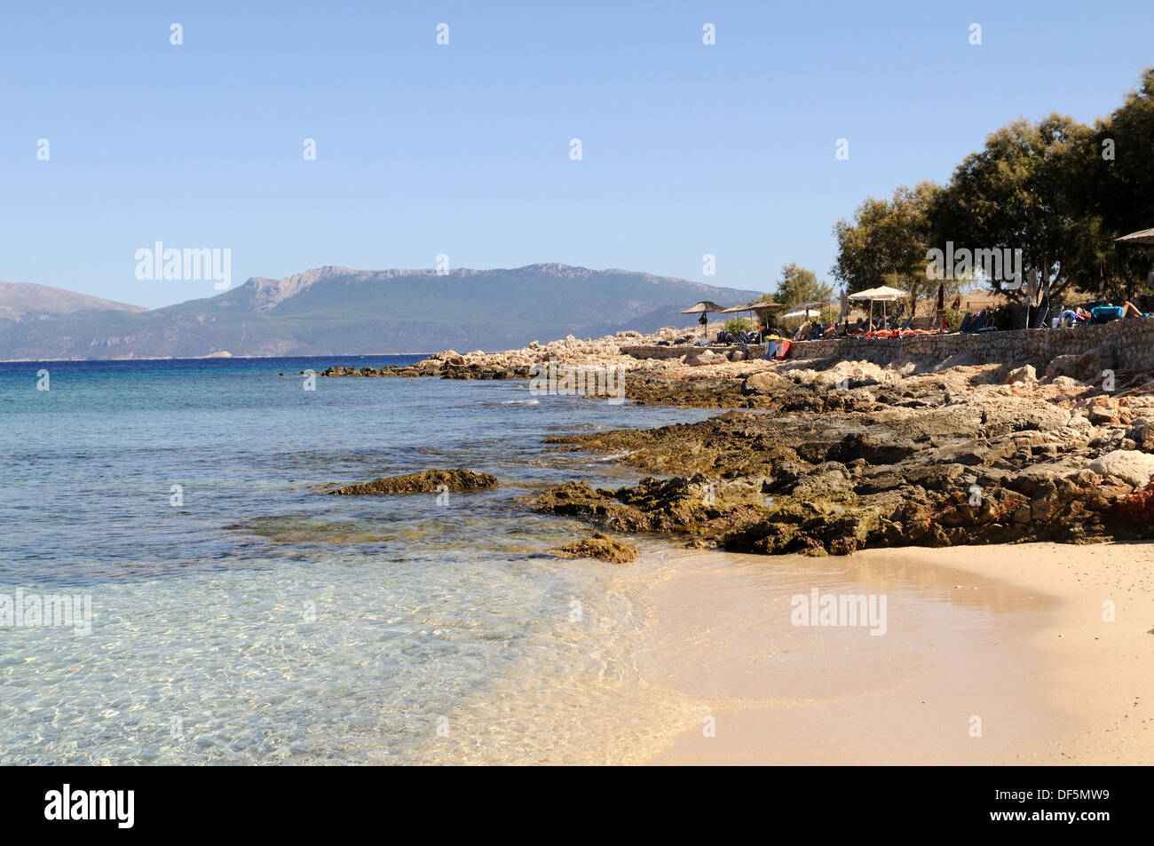 Spiaggia Ftenagia Halki Chalki Mare Egeo DODECANNESO Grecia Foto Stock