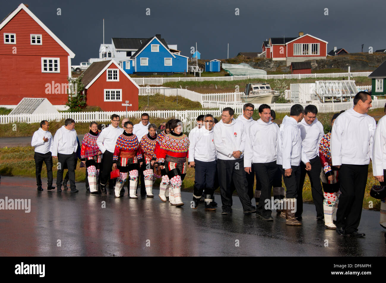 La Groenlandia, la città capitale di Nuuk (danese - Godthab). Il Parlamento groenlandese sul giorno di apertura di una nuova sessione. Foto Stock