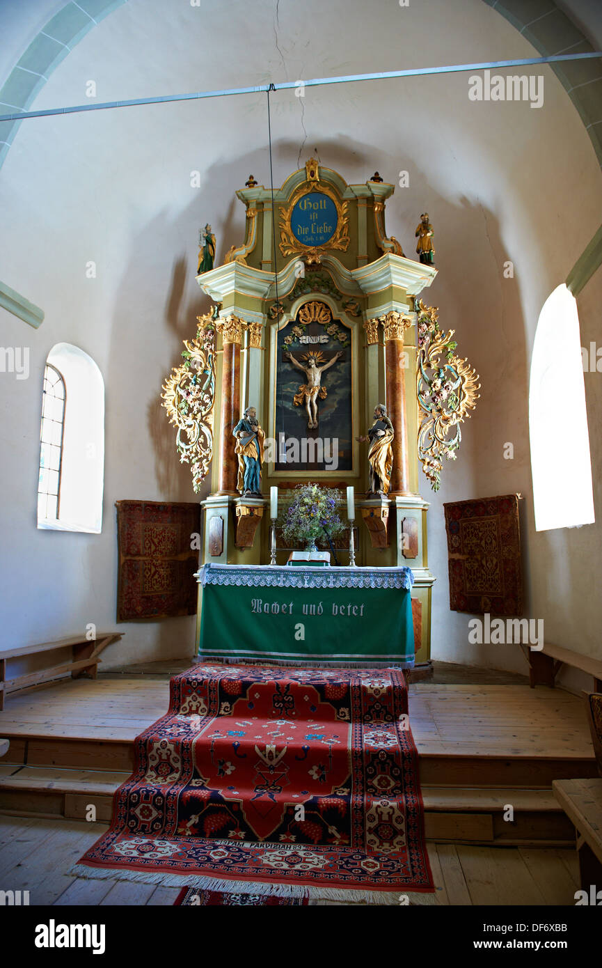 Interno della medievale chiesa fortificata di Harman. Transilvania Foto Stock