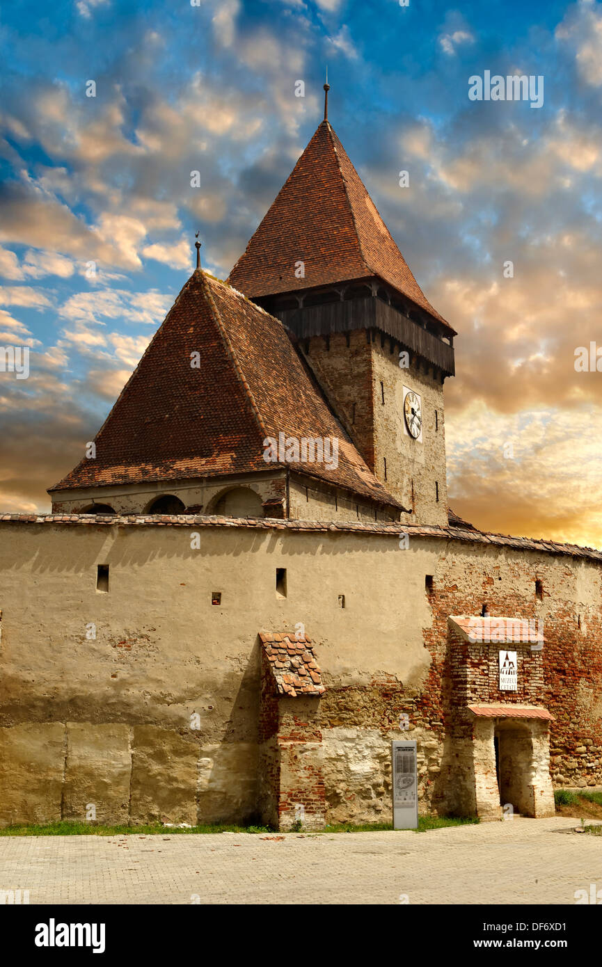 Il gotico del XIV secolo Axnte Sever Saxon evangelica chiesa fortificata, Sibiu, Transilvania. Foto Stock