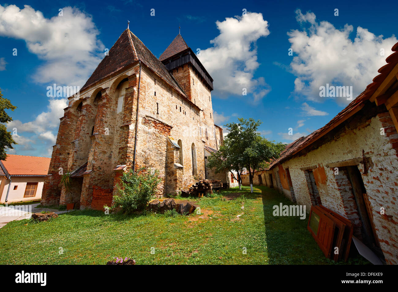 Il gotico del XIV secolo Axnte Sever Saxon evangelica chiesa fortificata, Sibiu, Transilvania. Foto Stock