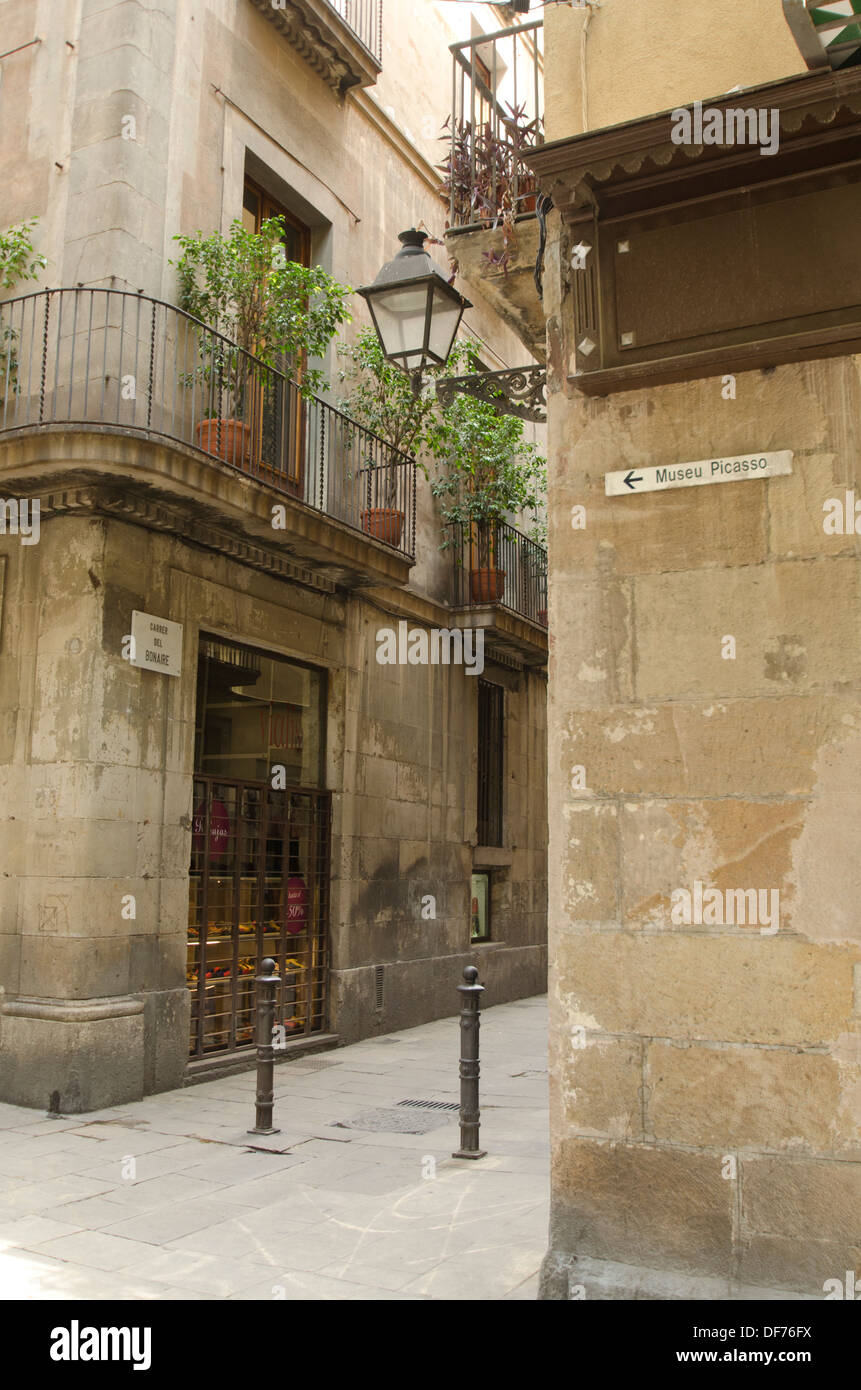 L'Europa, Spagna, Barcellona, Ribera quartiere nato. Vicino al Museo di Picasso. Foto Stock