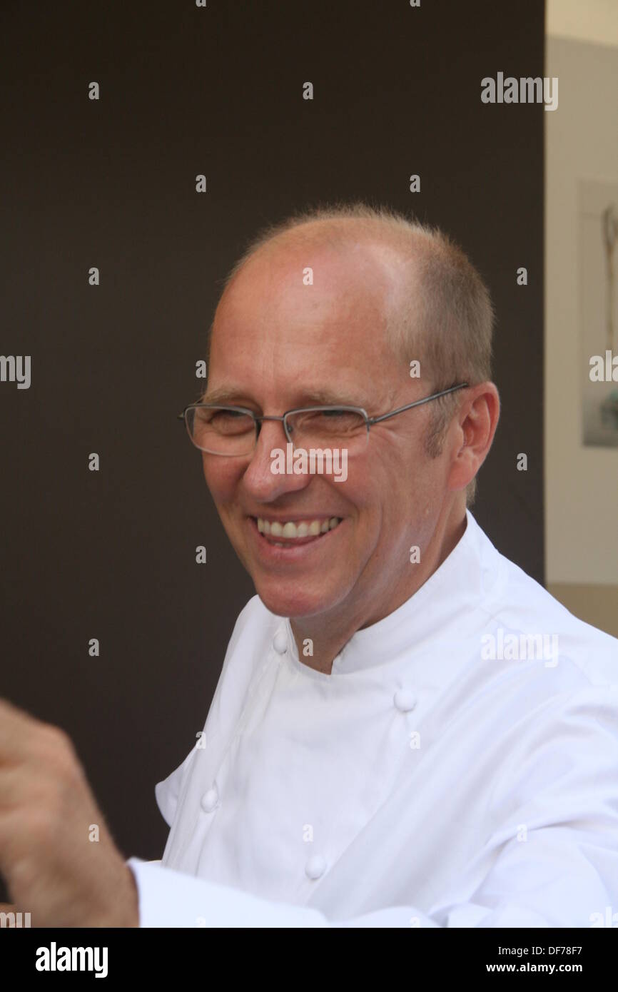 Roma, Italia. 28 Settembre, 2013. Famosa in tutto il mondo lo chef Heinz Beck del ristorante Pergola al gusto di Roma evento culinario presso l Auditorium di Roma Italy © Gari Wyn Williams/Alamy Live News Foto Stock