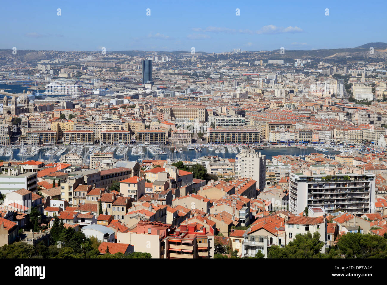 Vista dall'alto sopra la città di Marsiglia. Foto Stock