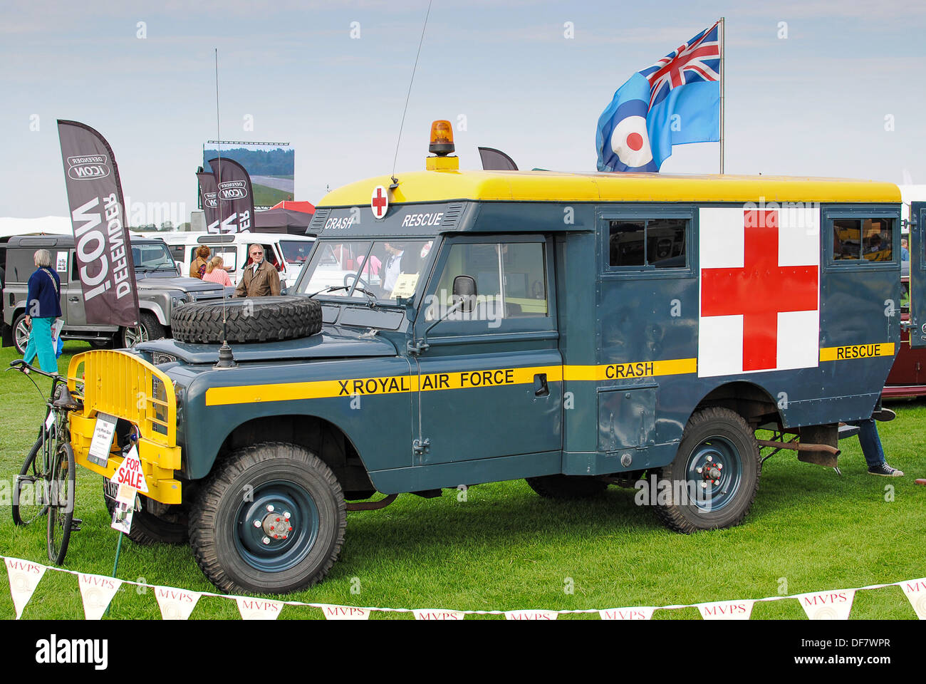 Royal Air Force first aid ambulanza 4x4 Landrover Foto Stock