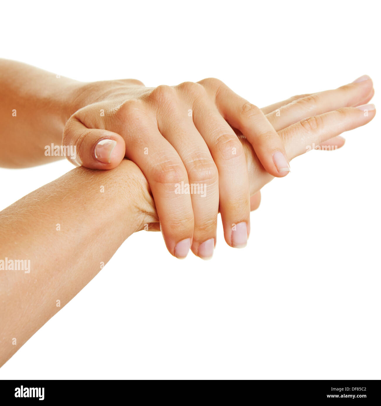 Mani femminili usando lozione per la pelle e crema idratante per la cura di bellezza Foto Stock