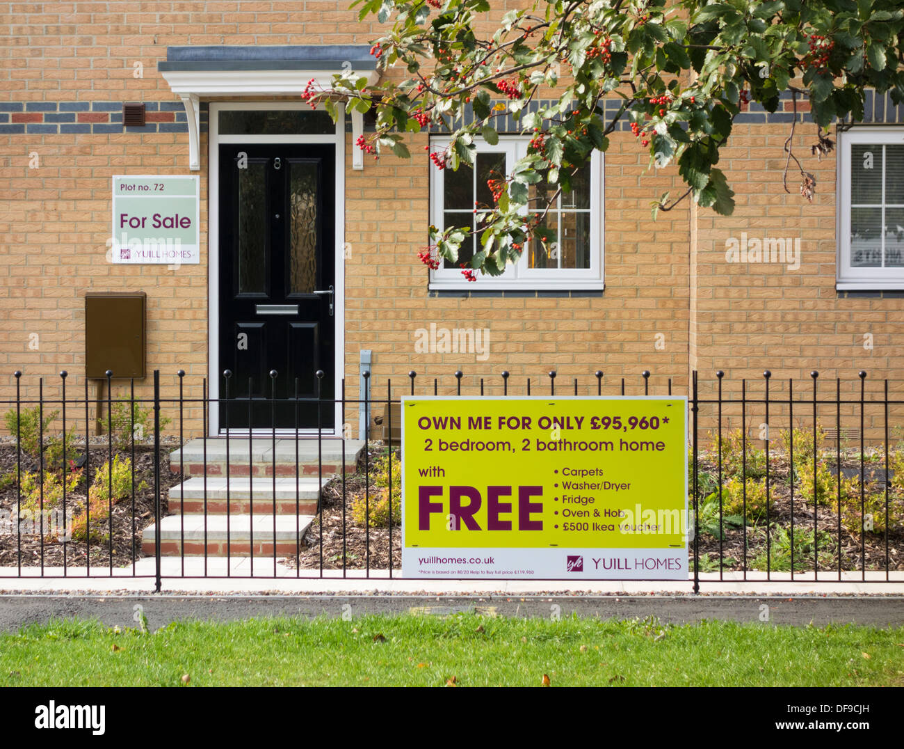 Nuovo alloggiamento di sviluppo da parte di Case Yuill nel nord-est dell' Inghilterra offrendo gratuitamente i tappeti, lavatrice e asciugatrice, frigorifero, forno/piano cottura... Foto Stock