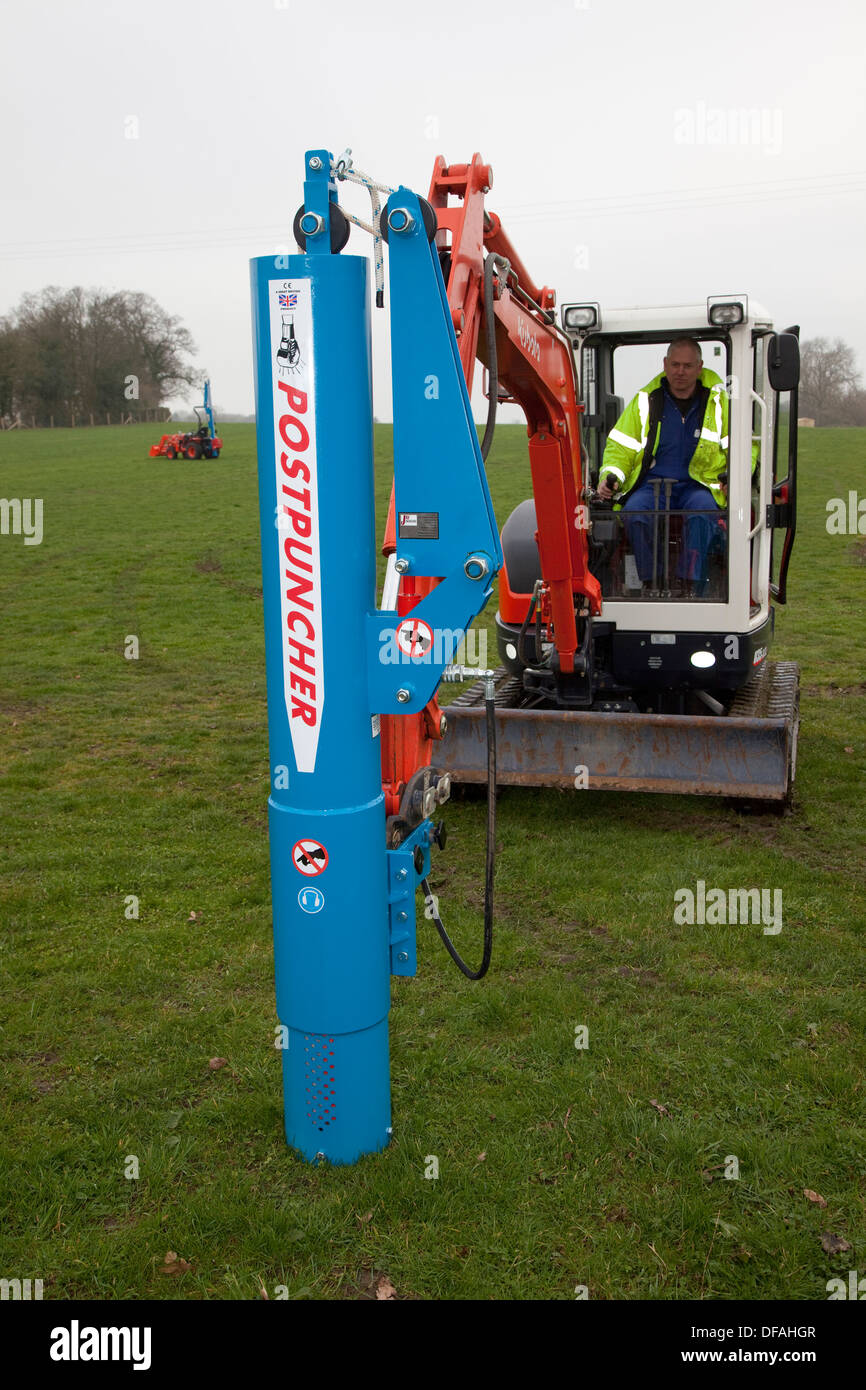 Un Kubota con un post attacco di punzonatura REGNO UNITO Foto Stock