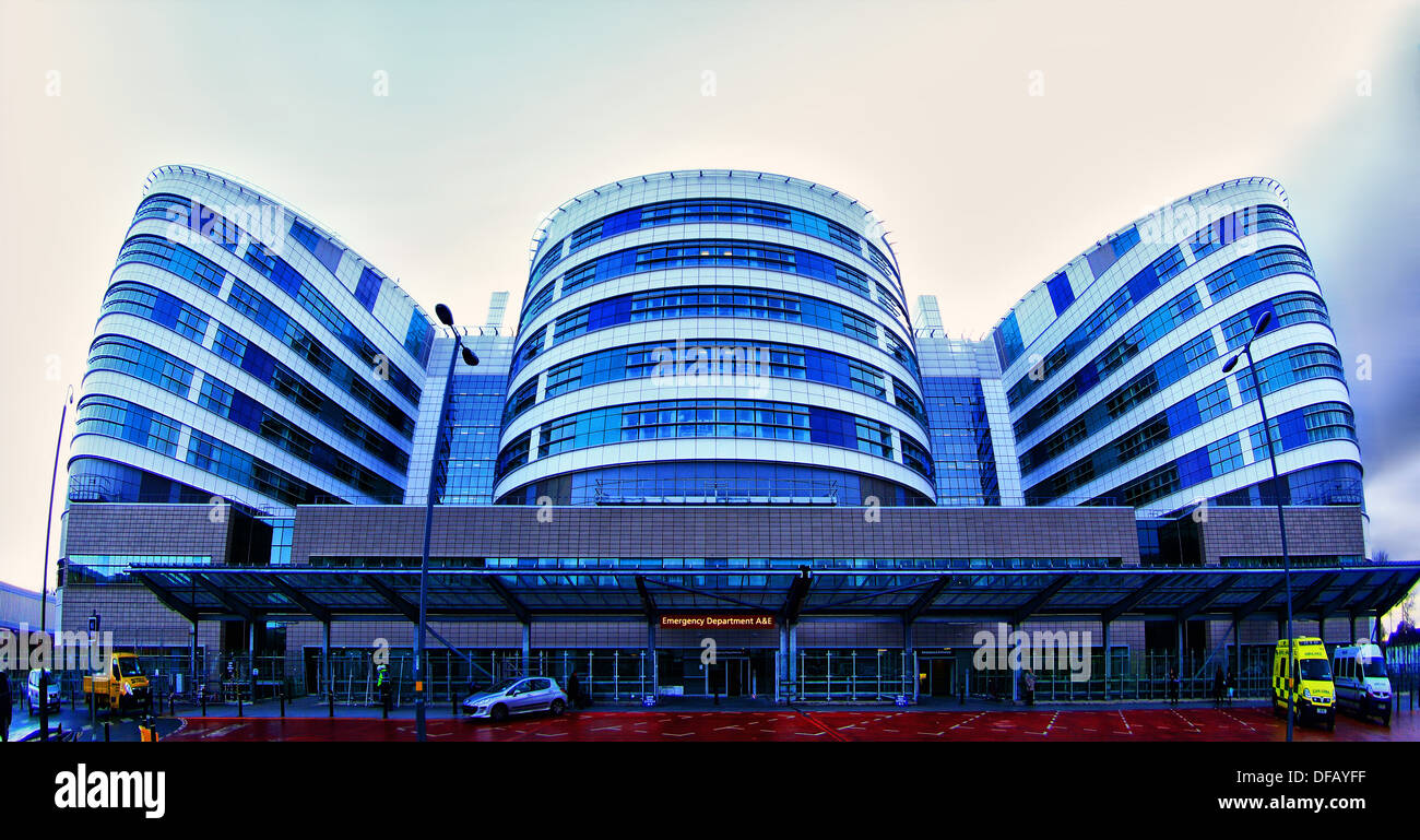 Queen Elizabeth Hospital di Birmingham. Ospedali universitari di Birmingham NHS Foto Stock