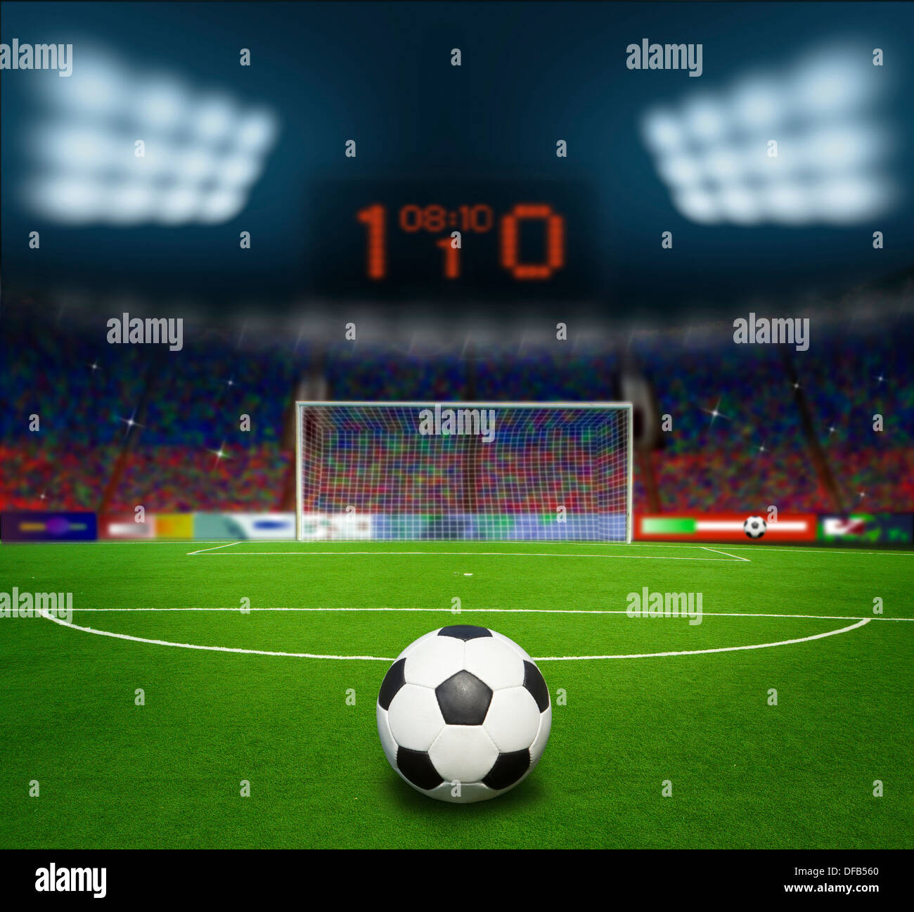 Verde del campo di calcio, a fasci luminosi di forte intensità, Foto Stock
