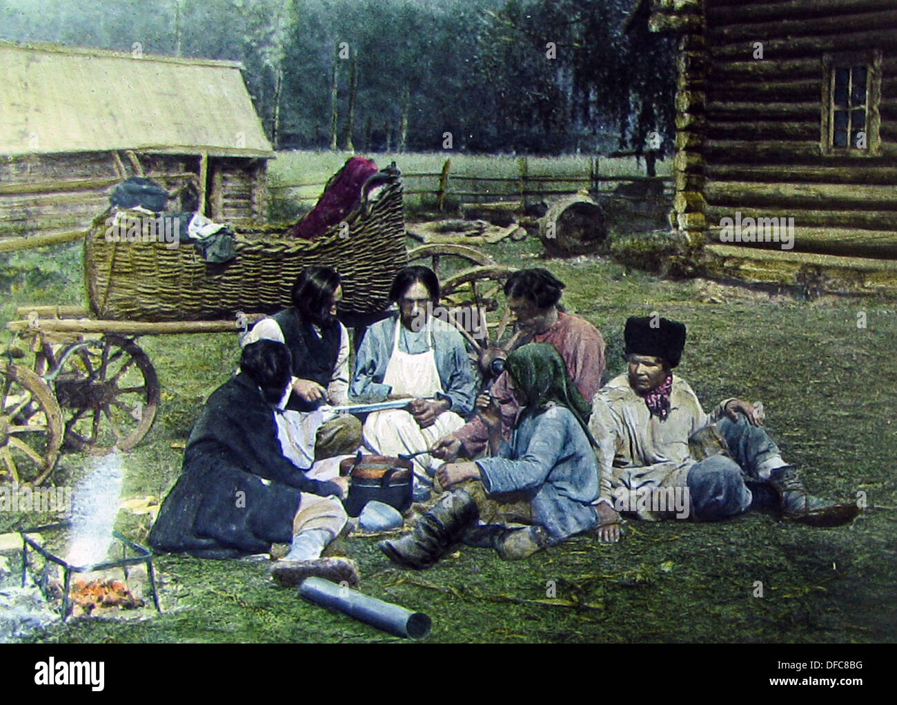 Russo famiglia contadina e un tarantass pre-1900 Foto Stock