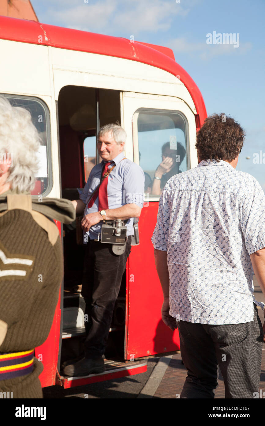 Austol single decker bus a Sheringham 1940's festival weekend Foto Stock