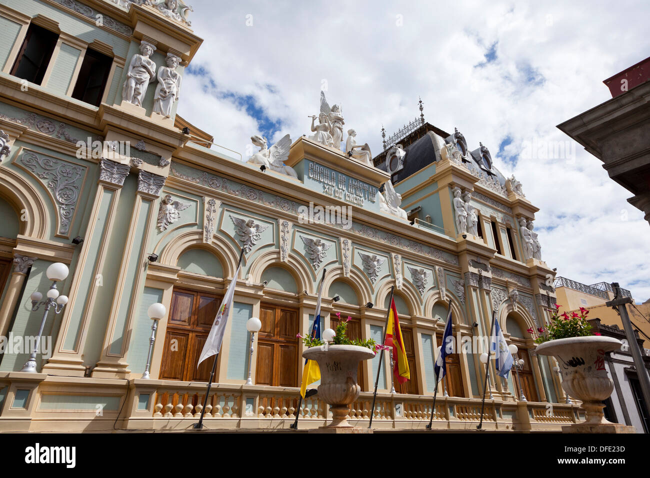 La facciata ornata di Circulo de Amistad 12 Enero edificio a Santa Cruz de Tenerife, Tenerife, Isole canarie, Spagna Foto Stock