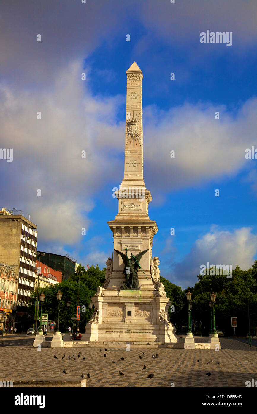 Monumento ai restauratori della Praça dos Restauradores, Lisbona, Portogallo, Sud ovest Europa Foto Stock