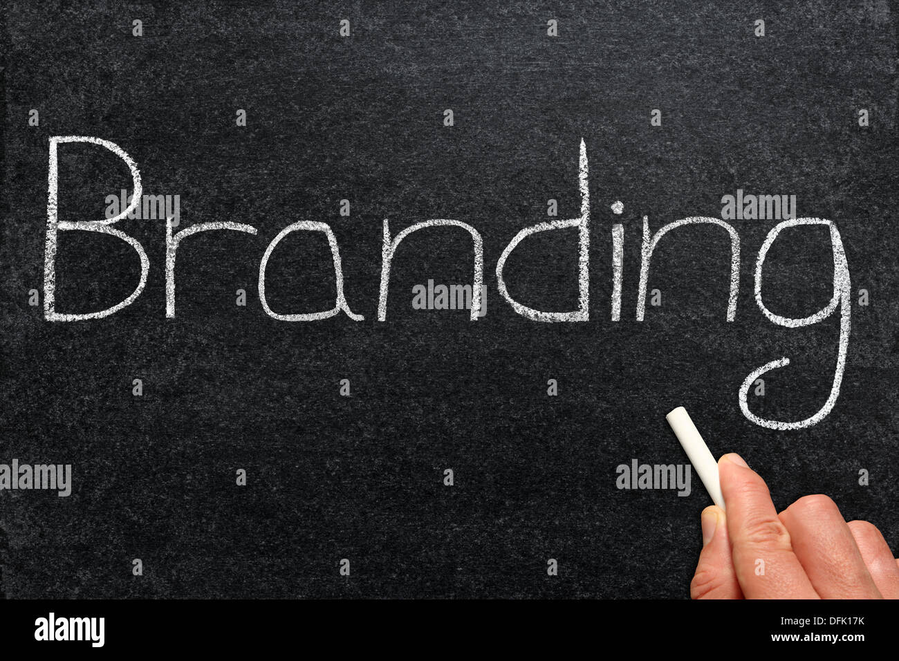 Branding e scritti su una lavagna. Foto Stock