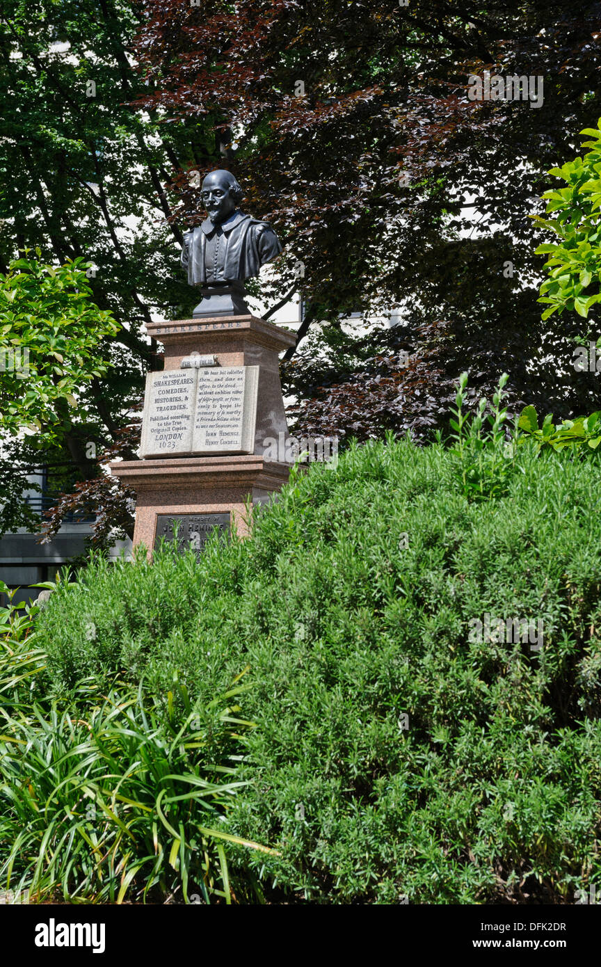 William Shakespeare statua, Londra, Inghilterra, Regno Unito. Foto Stock