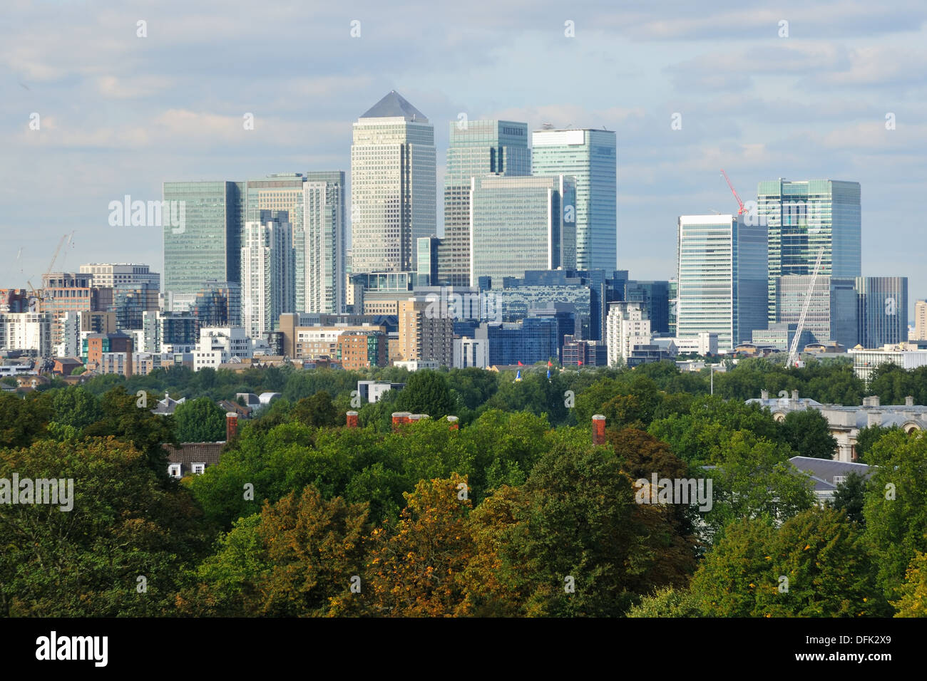 Skyline di Canary Wharf, Londra Est, Regno Unito, vista da Greenwich Park Foto Stock