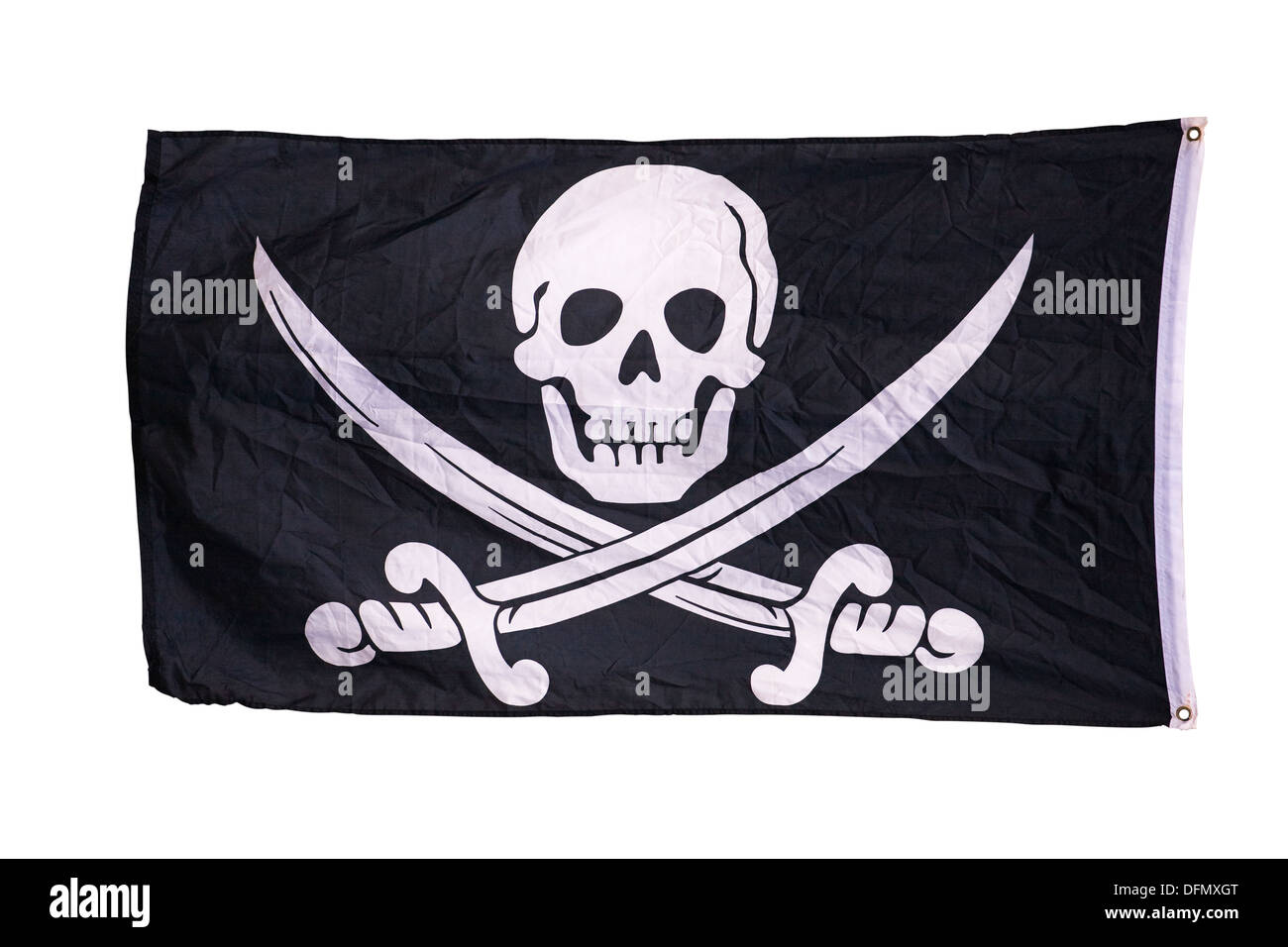 Tagliare fuori. Nero bandiera pirata con cranio e spade incrociate su sfondo bianco Foto Stock