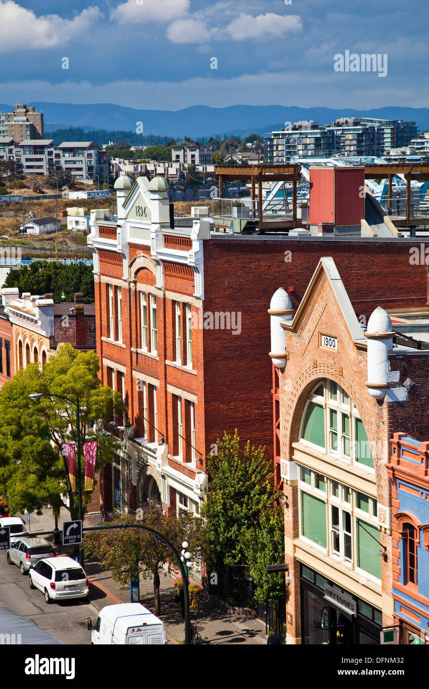 Palazzi in mattoni rossi su Yates Street in Victoria, B.C. Canada Foto Stock