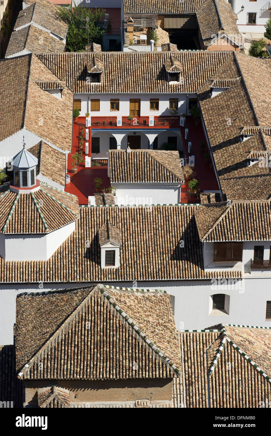 Vista dall'Alhambra sul quartiere Albaicin, Granada, Andalusia, Spagna, Europa Foto Stock
