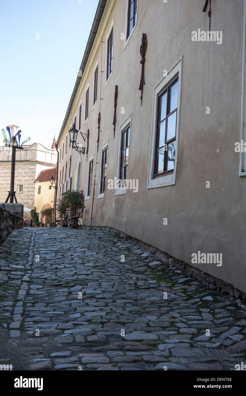 Piccolo vicolo a Cesky Kromlov old town Foto Stock