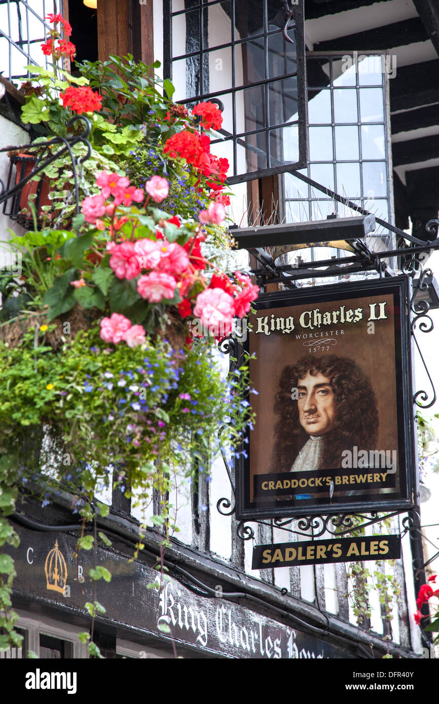 Il re Carlo II inn in New Street, Worcester, Worcestershire, England, Regno Unito Foto Stock