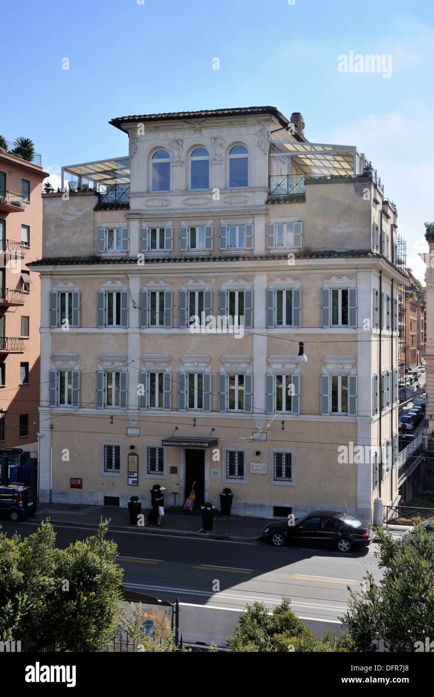 Palazzo manfredi immagini e fotografie stock ad alta risoluzione - Alamy