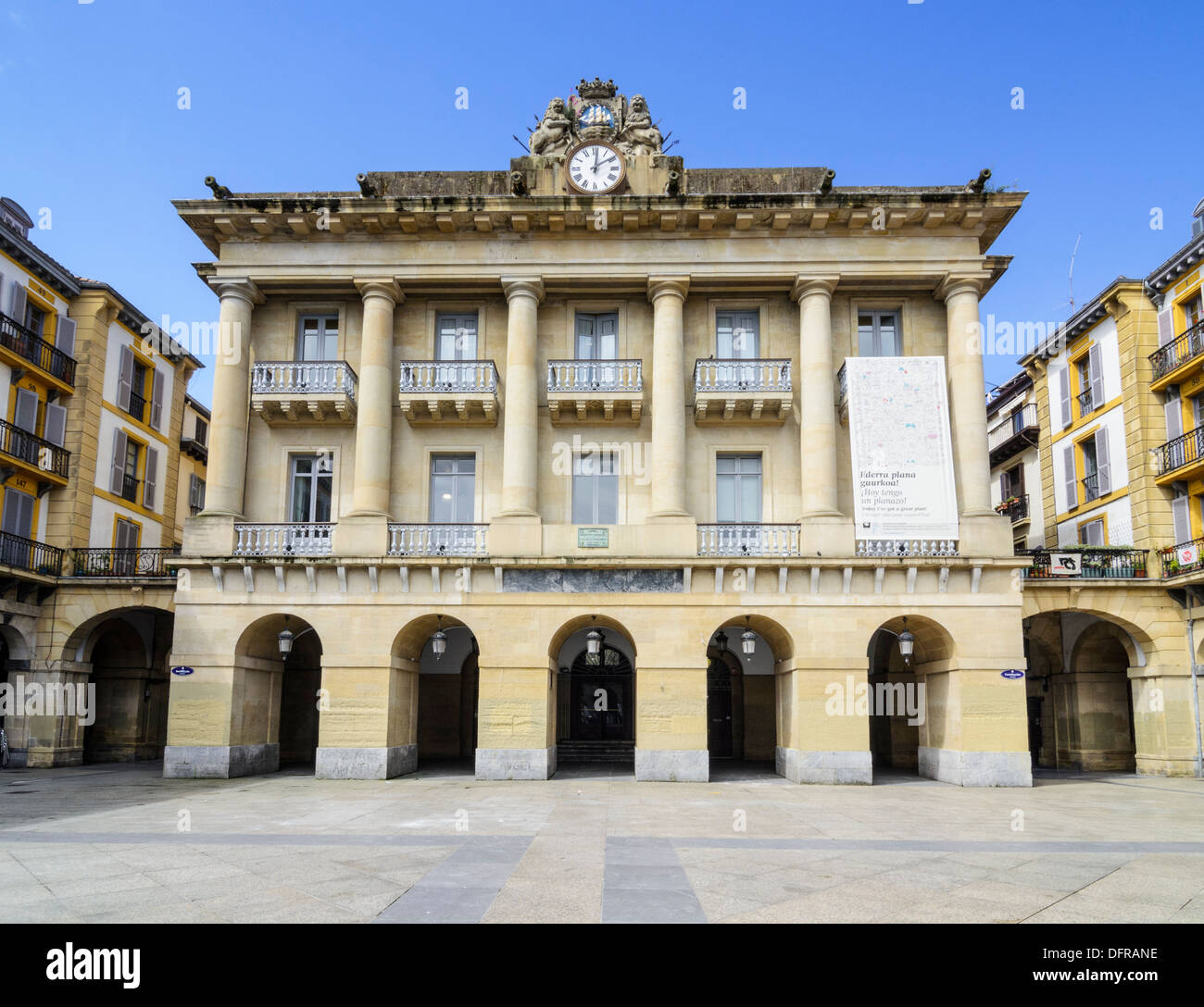 Il vecchio municipio in Plaza de la Constitucion, Parte Vieja, San Sebastian, Spagna Foto Stock