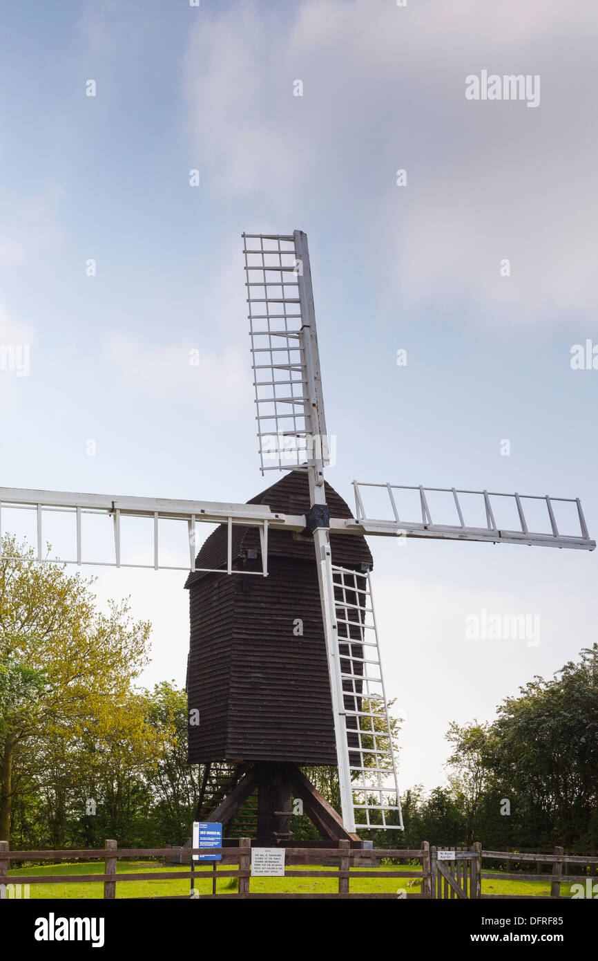 Grandsen post mill vicino al villaggio in Cambridgeshire Foto Stock