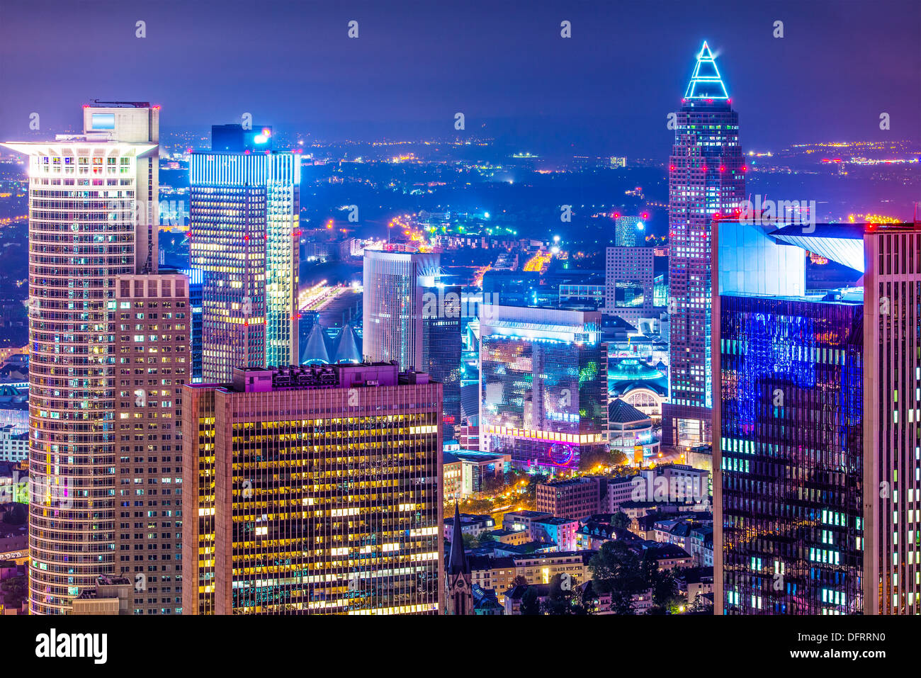 La città di Francoforte, in Germania, il centro finanziario del paese. Foto Stock