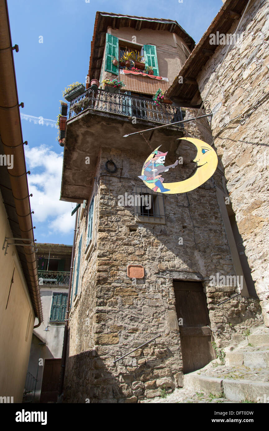 Il Borgo di Apricale, Liguria, Italia Foto Stock