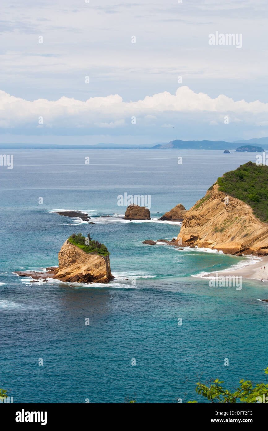 Manchalilla Parco Nazionale sulla costa del Pacifico in Ecuador nella provincia di Manabi, casa di Frailes beach e fantastiche vedute dell'oceano Foto Stock