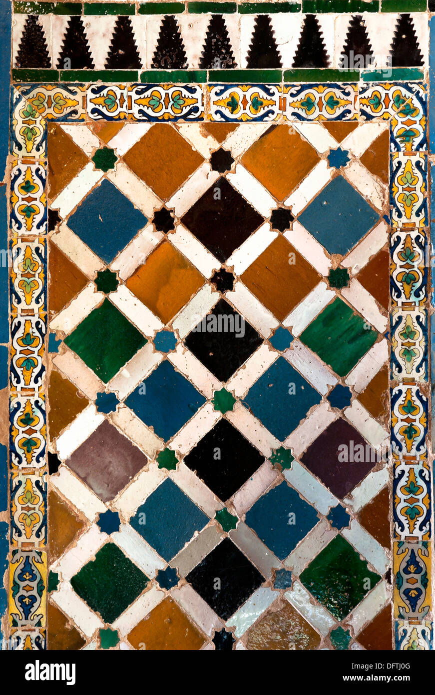 Corte dei Leoni - Piastrelle, Alhambra di Granada, regione dell'Andalusia, Spagna, Europa Foto Stock