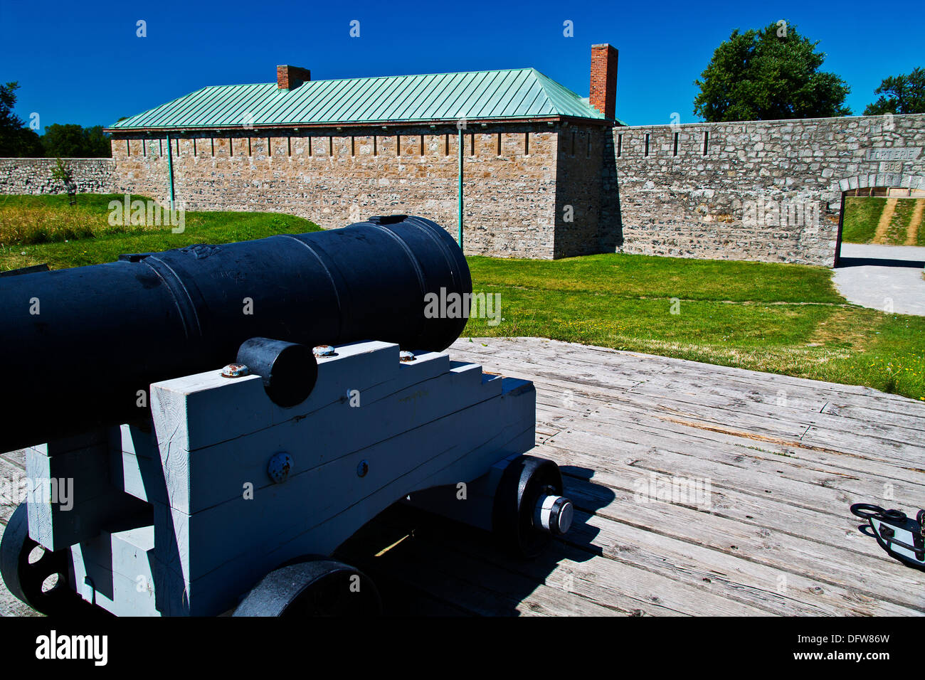 Fort Erie Canon sulla parete fort Fort Erie Ontario Canada Foto Stock