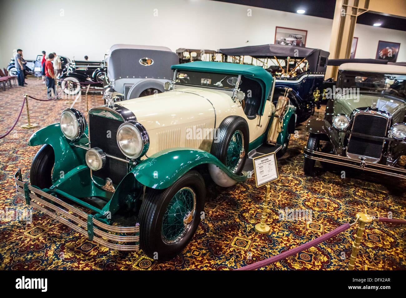 Un 1929 Kissel 8-126 bianco aquila Speedster presso la collezione Nethercutt Sylmar in California Foto Stock