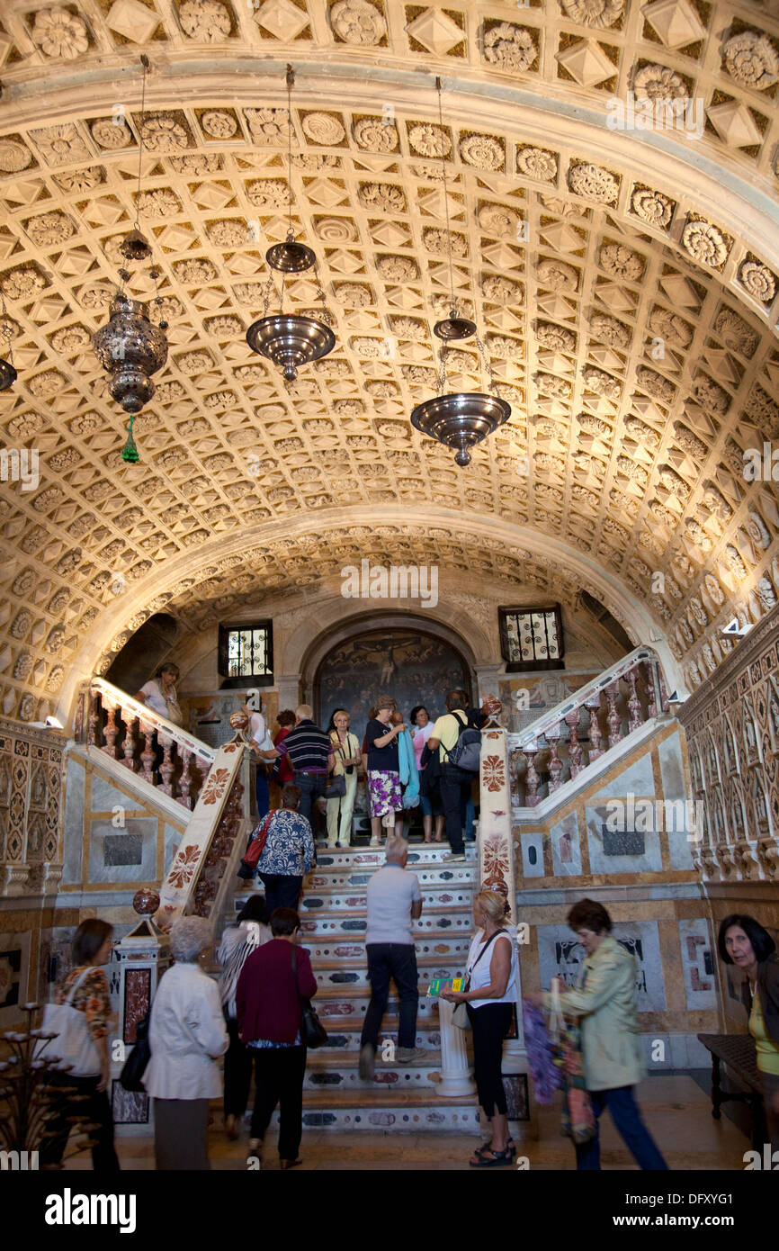 Cattedrale di Cagliari interno in Cagliari - Cripta stanza centrale - Sardegna Foto Stock Cattedrale di Cagliari interno in Cagliari - Cripta stanza centrale - Sardegna Foto Stock