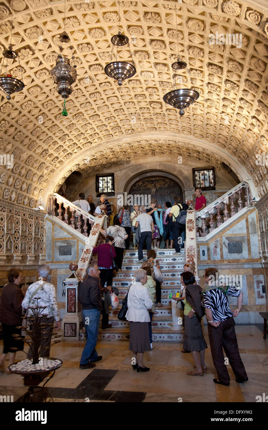 Cattedrale di Cagliari interno in Cagliari - Cripta stanza centrale - Sardegna Foto Stock Cattedrale di Cagliari interno in Cagliari - Cripta stanza centrale - Sardegna Foto Stock