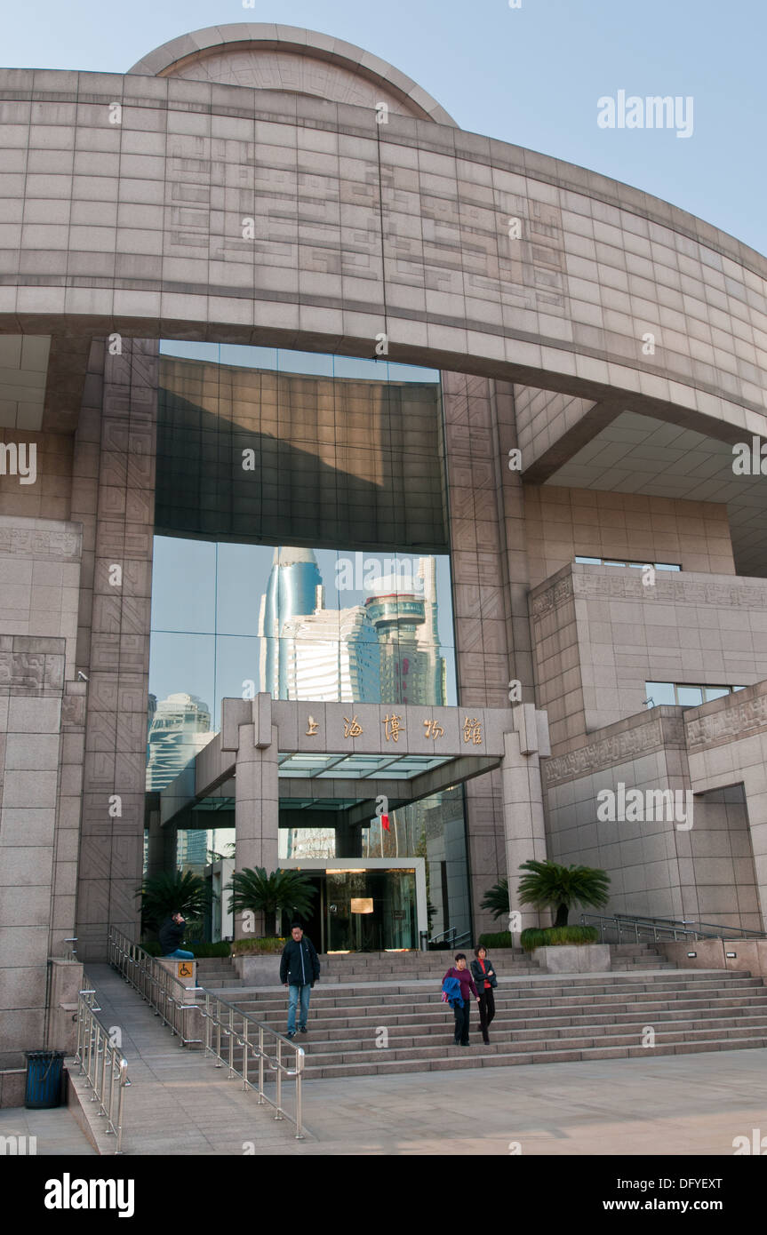 Il Museo di Shanghai - museo di arte cinese antica situata sulla piazza del Popolo in Huangpu District, Shanghai, Cina Foto Stock