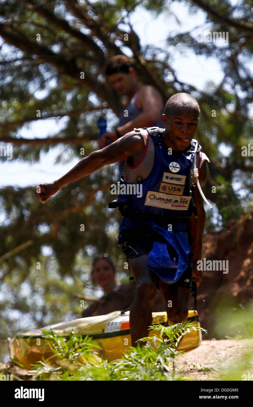 Stihl Nonstop Dusi Canoa Marathon 2010, Pietermaritzburg a Durban, KZN, RSA Foto Stock