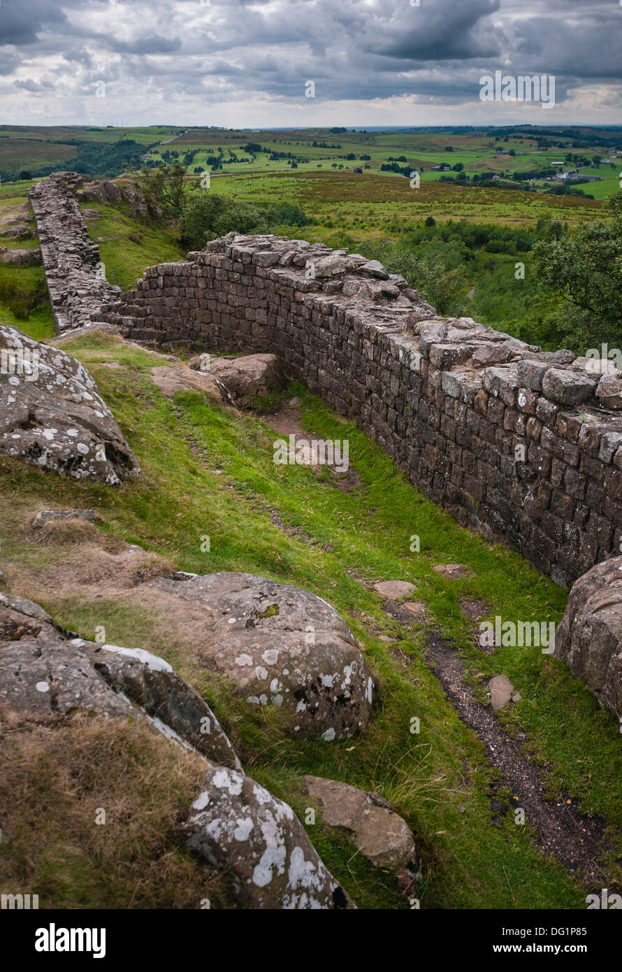 Waltown dirupi, il vallo di Adriano in Northumbria, Inghilterra Foto Stock