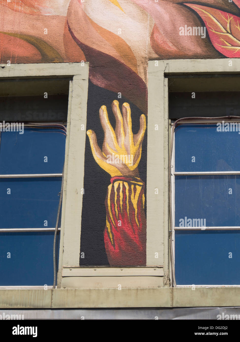 Lucerna in Svizzera di una bellissima città vecchia e una popolare destinazione turistica, Particolare di affresco dipinto facciata della casa Foto Stock