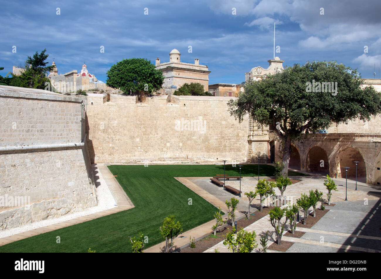 Le antiche mura di Mdina Malta Foto Stock
