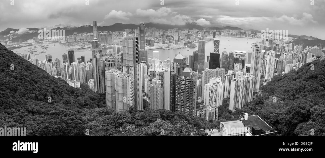 Isola di Hong Kong e il porto visto da Victoria Peak Foto Stock