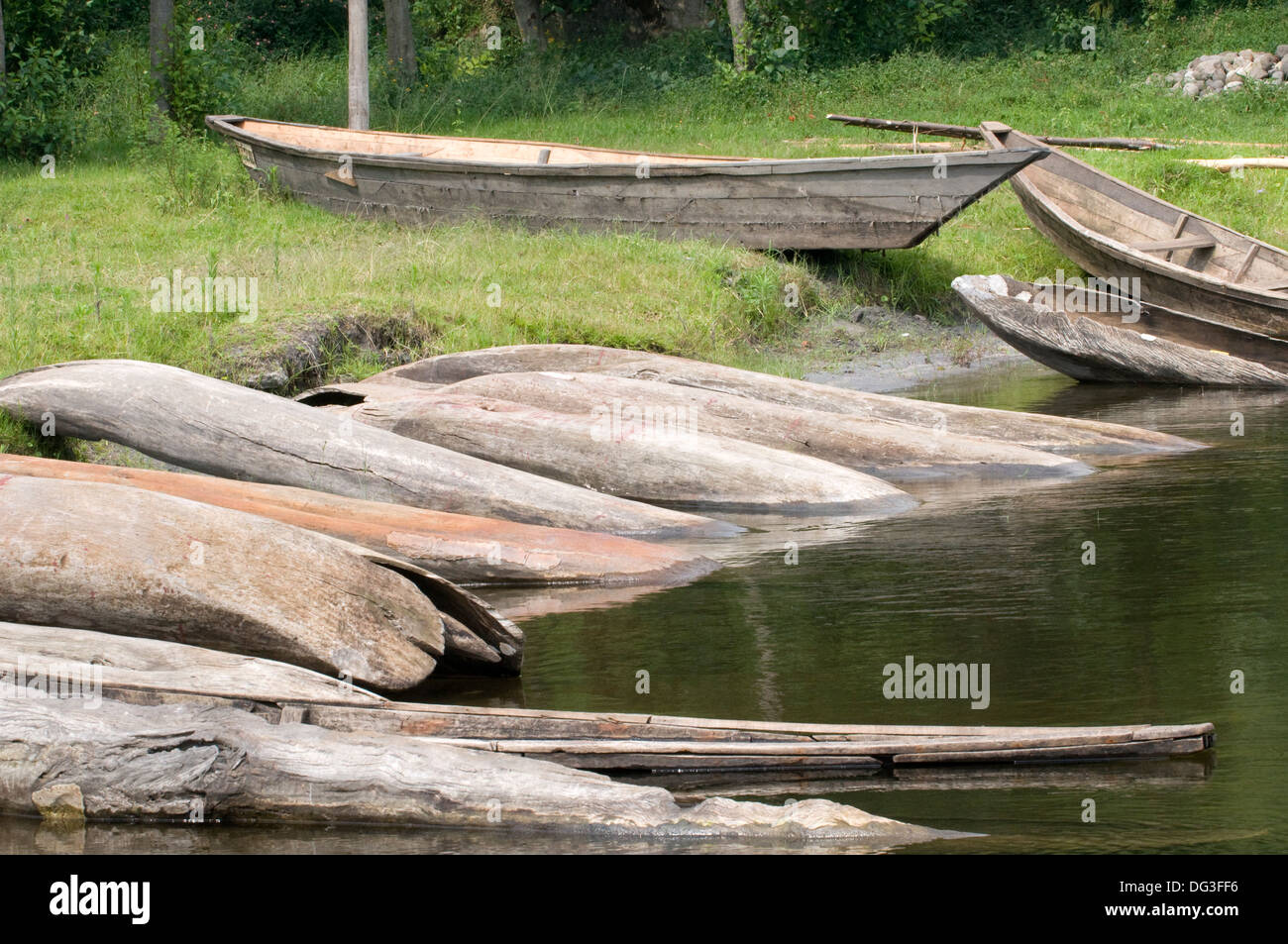 Tradizionale scavato canoe da Lago Burera Northern Akagera National Game Park in Ruanda in Africa Foto Stock