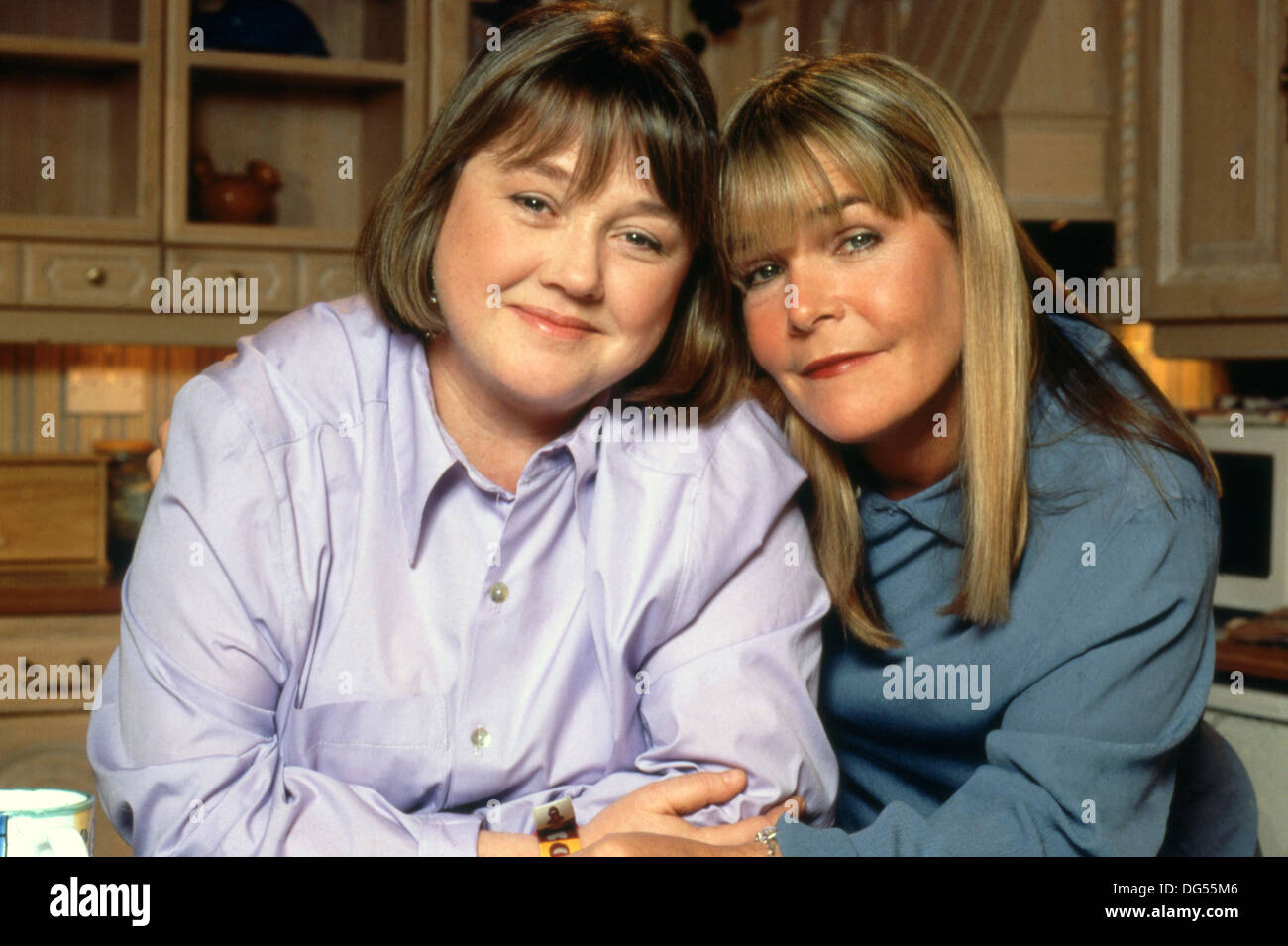 Gli uccelli di una piuma TV) 1989-1998 PAULINE QUIRKE, LINDA ROBSON, GEORGE SHERMAN DIR), Henry Levin DIR) BSFT 001 MOVIESTORE Foto Stock