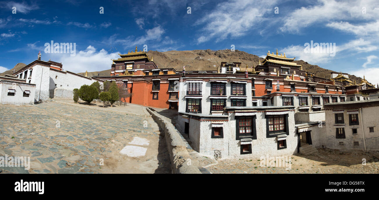 Vista panoramica della tradizionale tempio tibetano: il monastero di Palkhor nella provincia del Tibet in Cina. Foto Stock